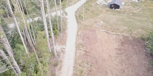 hermosa parcela, saneada en altos de Purey