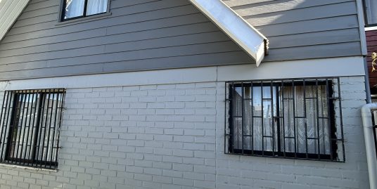 Vendo casa con excelente ubicación, 4D, 3B en Valdivia.